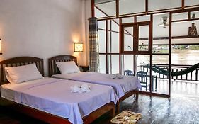 Dokchampa Guesthouse